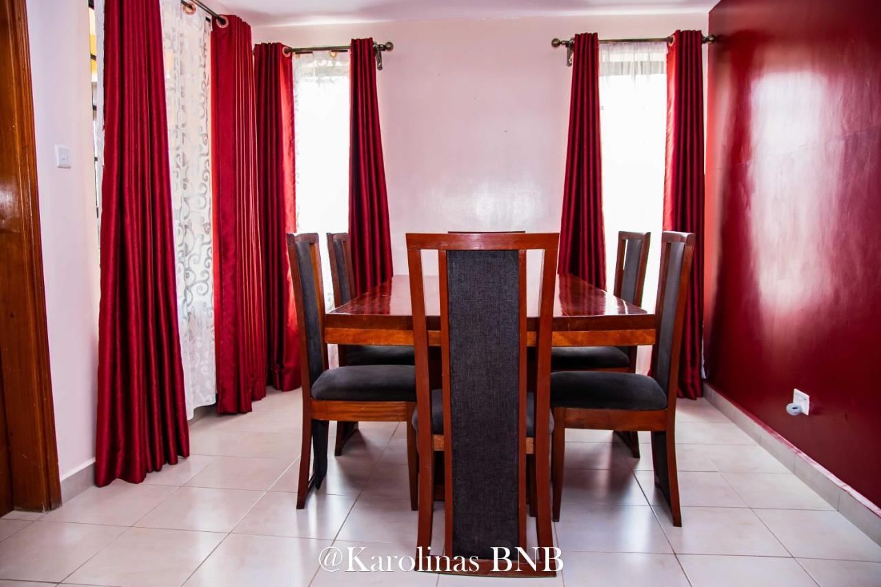 Karolinas Homestay Nairobi Exteriör bild