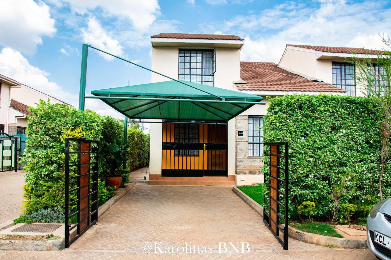 Karolinas Homestay Nairobi Exteriör bild